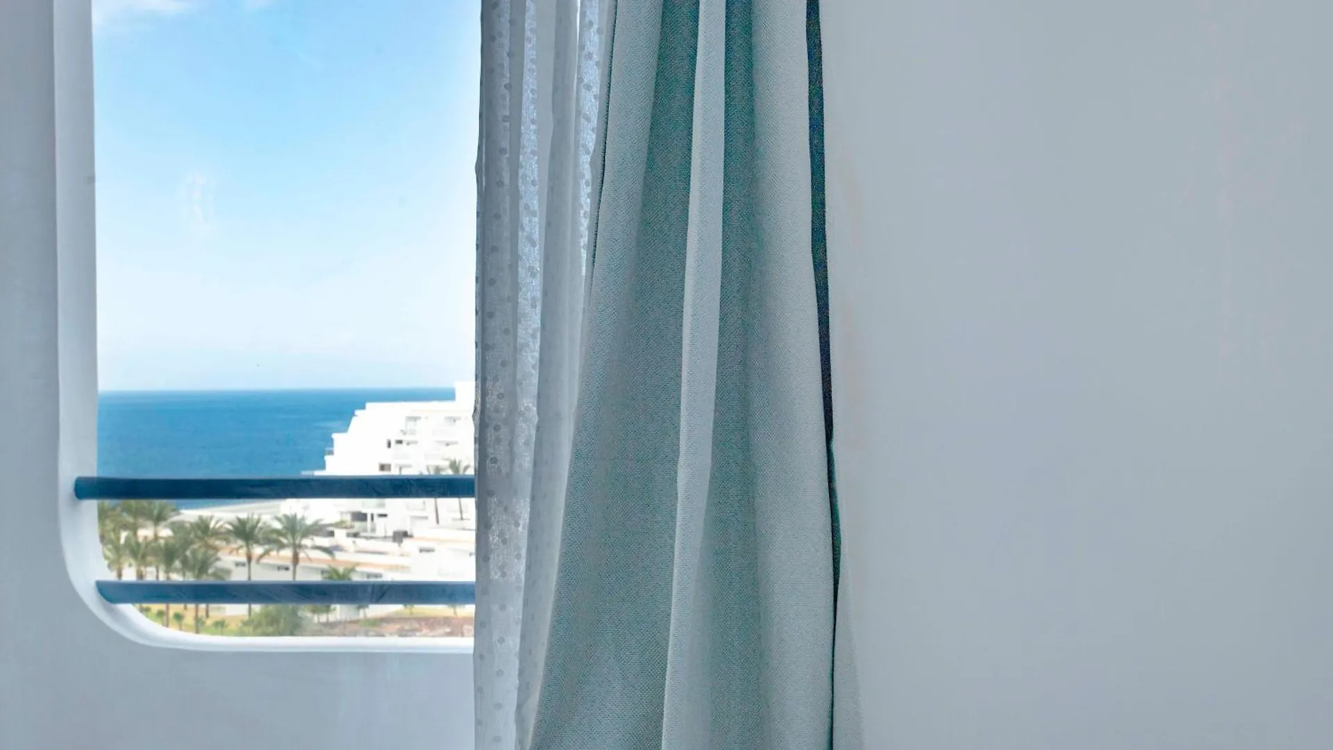 Panoramic View Paraiso 306 阿德耶 公寓