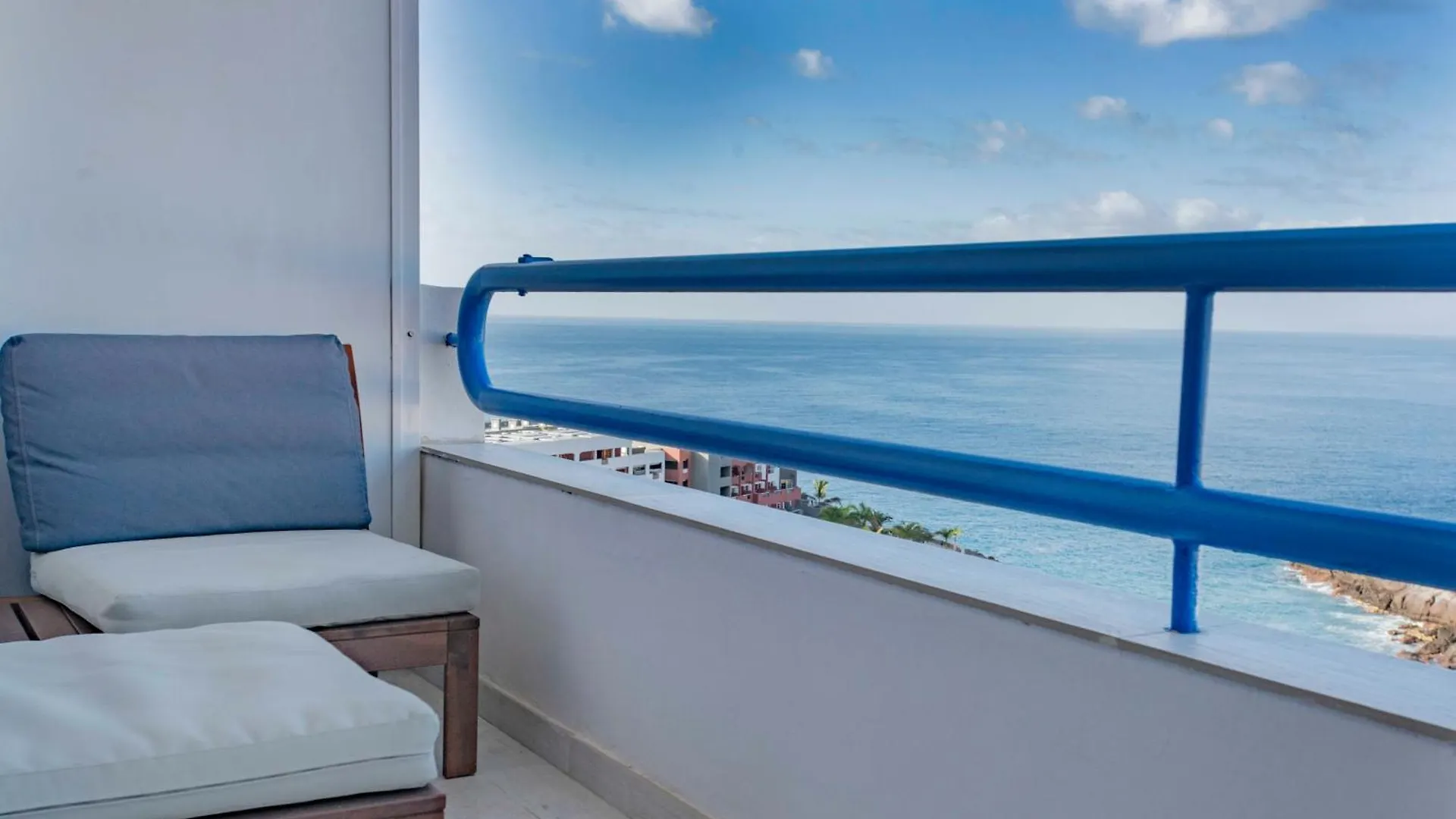 Panoramic View Paraiso 306 阿德耶